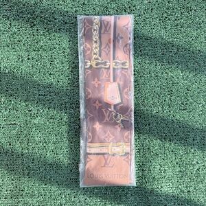 Louis Vuitton Brown and Gold Monogram Scarf